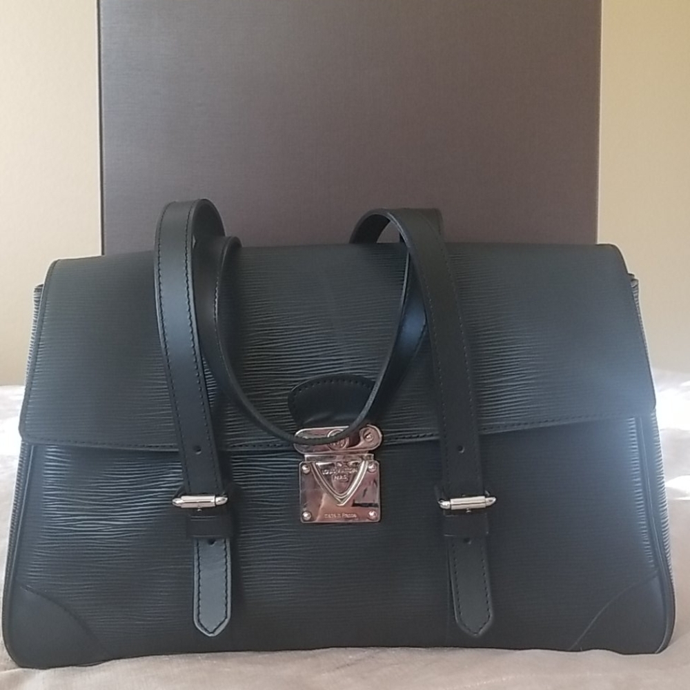 Louis Vuitton bag
